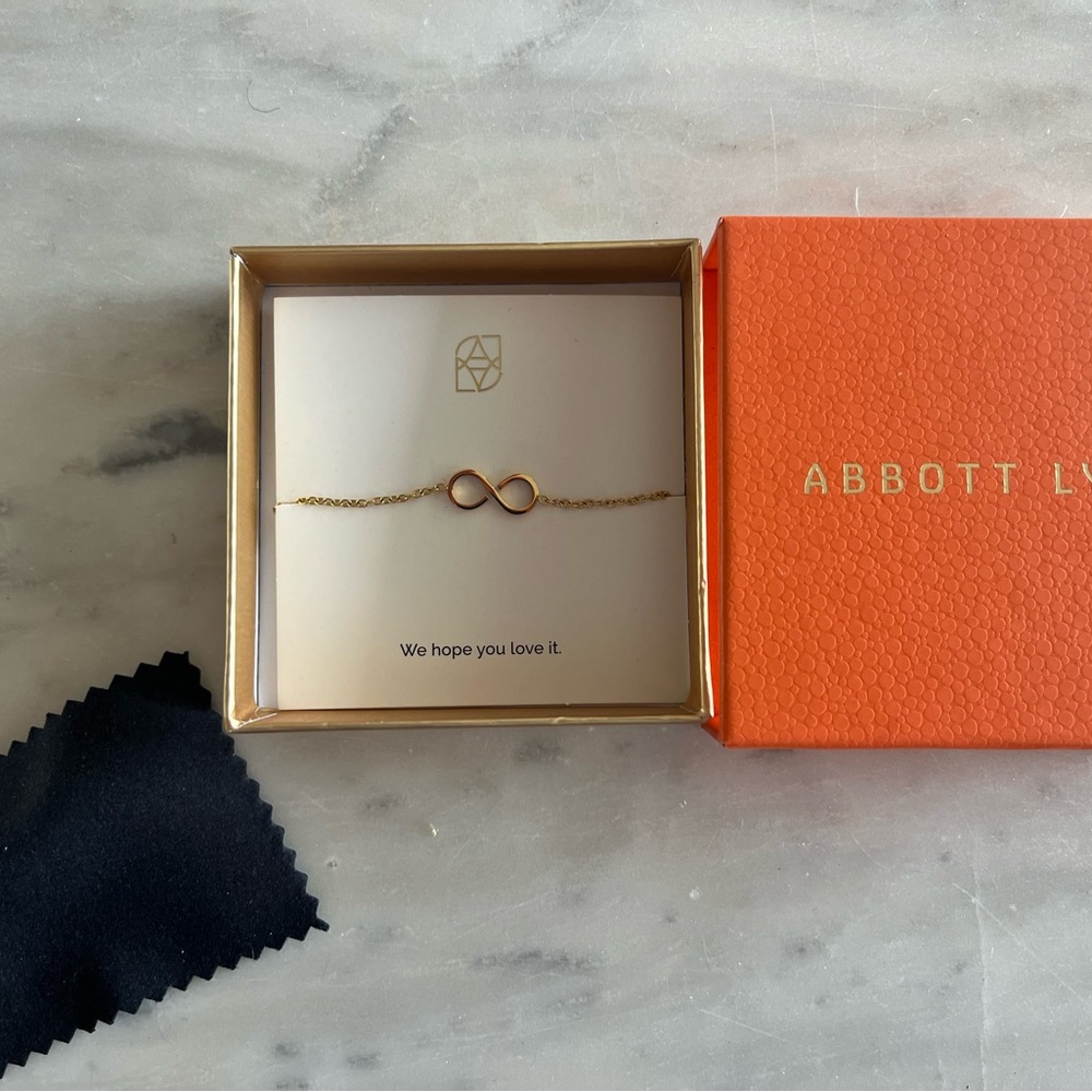 Abbott Lyon Gold Infinity Bracelet